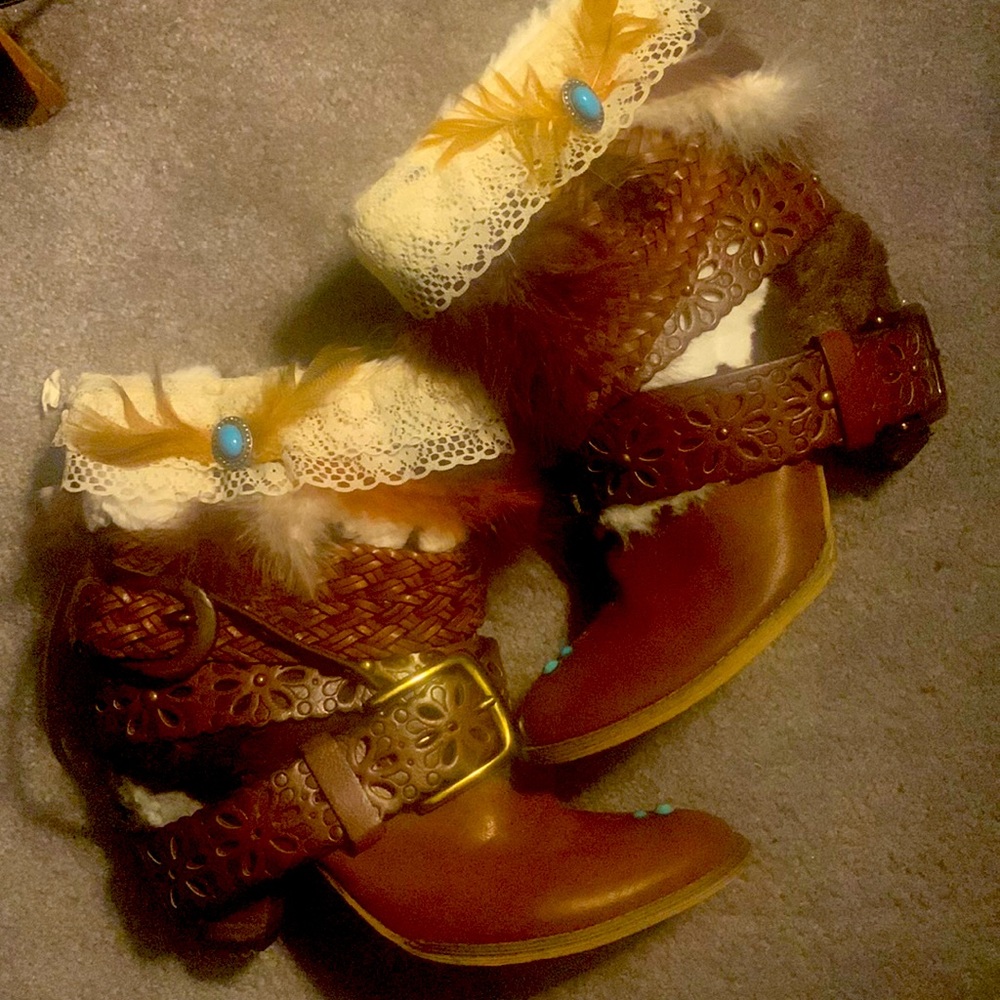 Handmade gypsy boots real leather and materials size 8